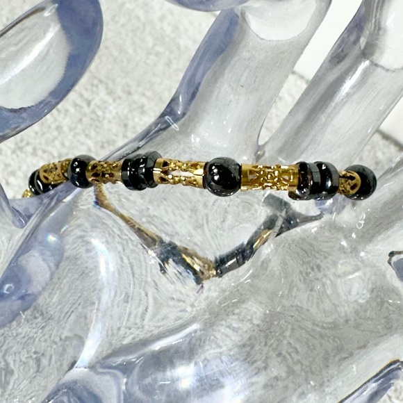 5/$35 Handmade Metallic Magnetic Beaded Bracelet With Magnetic Closure - Picture 8 of 12